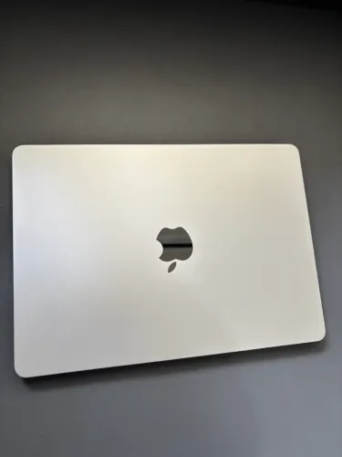 Macbook Air M4 16gb 256gb 4 meses de garantia 