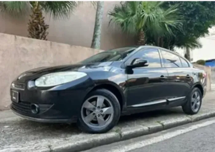 Renault Fluence Sed. Dynamique 2.0 16V Flex Aut. 2012