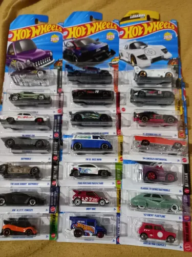 Hot Wheels Vários Modelos Disponíveis