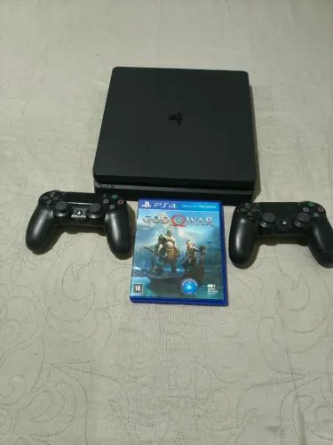 Vídeo game ps4 slim