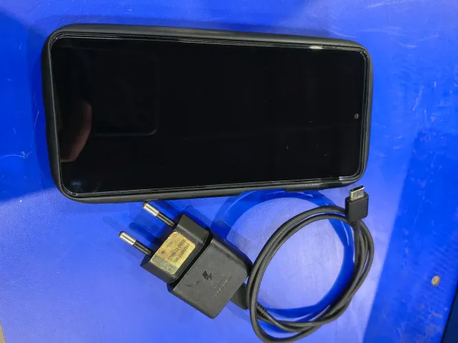 Celular M62