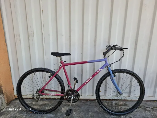 BICICLETA MONARK M.BIKE ARO 26/18 MARCHAS SHIMANO. (POSSO ENTREGAR)