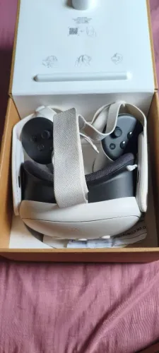 META QUEST 512 GB COM JOYSTICKS 