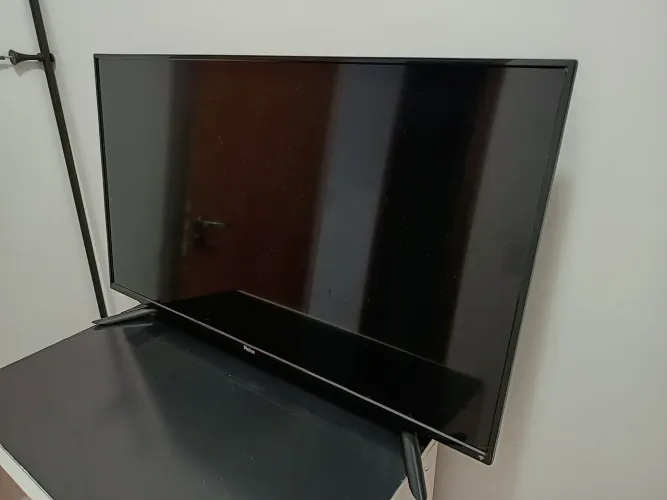 TV 40 polegadas Smart Philco
