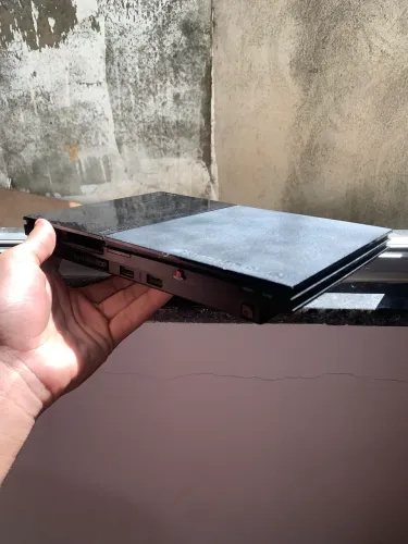 PlayStation 2 com controle original raridade!!!