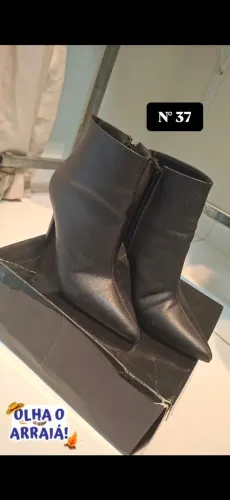 Bota Bico e Salto fino N 37