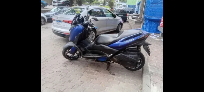 Xmax abs