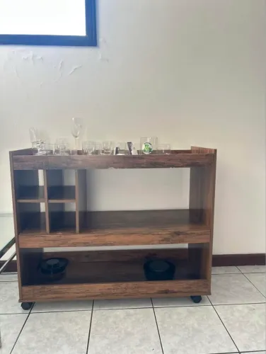 Vendo bar de mdf