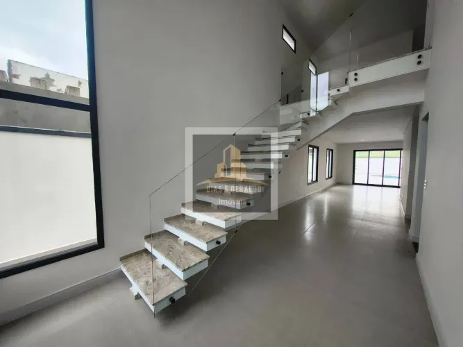 Sobrado com 4 dormitórios à venda, 240 m² por R$ 1.400.000 - Parque Residencial Maria Elmi