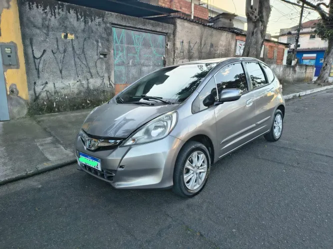 Honda Fit LX 1.4/ 1.4 Flex 8v/16v 5P Aut. 2014