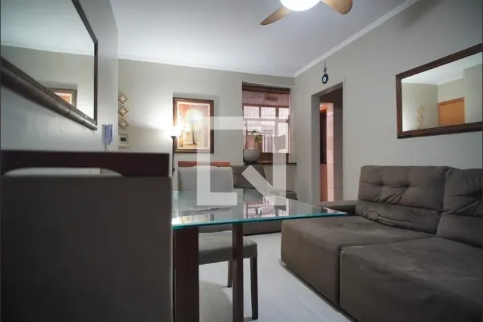 Apartamento à Venda - Petrópolis, 3 Quartos, 71 m2