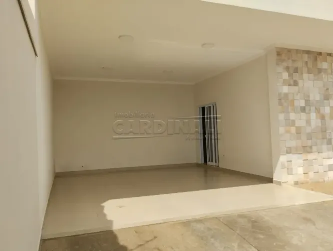 Casa de alto padrão à venda no Encanto do Planalto
