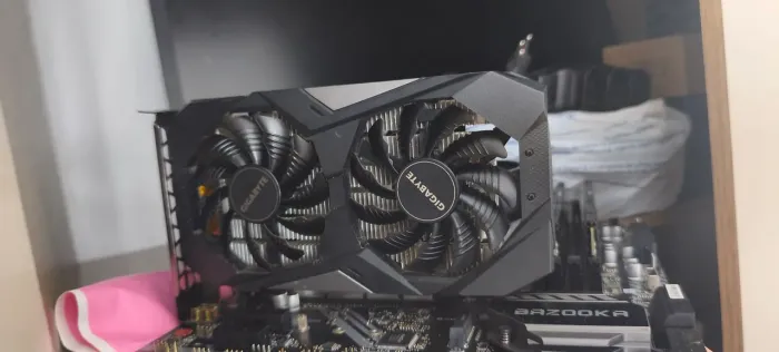 Placa de Vídeo gigabyte 