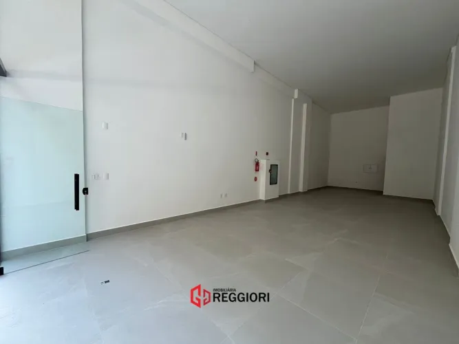 LOCAÇÃO SALA COMERCIAL 95m² BAIRRO NAÇÕES EM BC