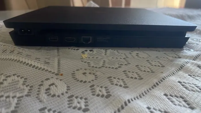 Ps4 slim