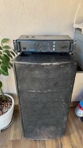 Vendo CAIXA DE SOM profissional
