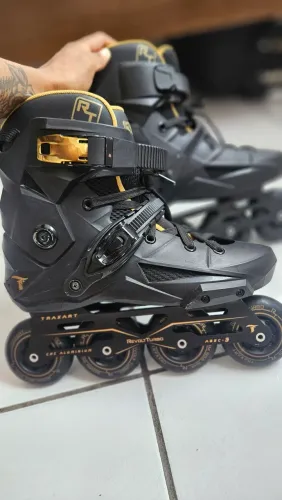 Patins Traxart Freestyle Revolt Turbo 40/41