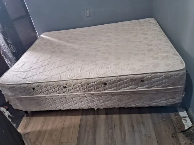 Cama box casal mola( entrego)