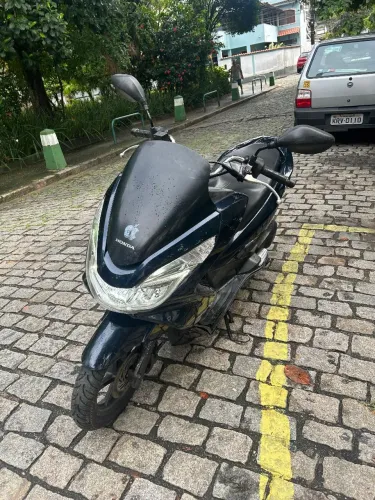 Economia e estilo para o seu dia a dia.mecânica em dia e documentos OK. É ver e levar!