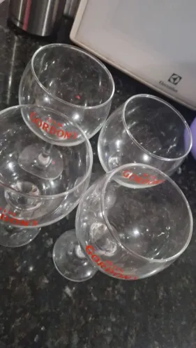Taças gin gordons