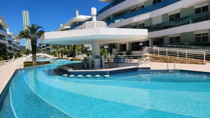 Apartamento no Água Viva Residence em Canasvieiras - Condominio pé na areia