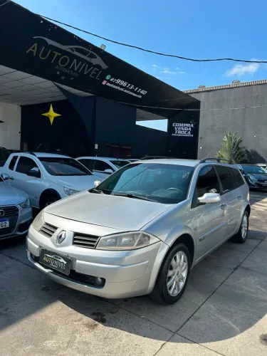 Renault Megane Grand Tour Dynam. Hi-flex 1.6 16V 2011