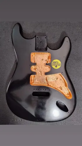 Corpo guitarra Stratocaster alder