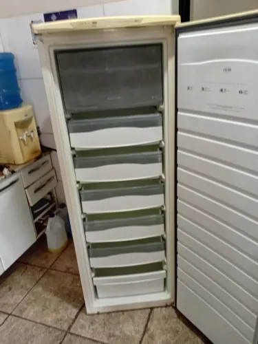 Freezer, vertical, Brastemp, 260L 