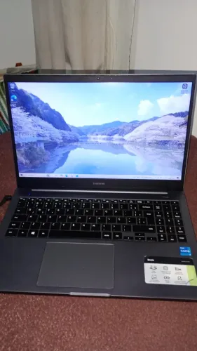 Notebook Samsung 550XDA, usado. 1.000 SEM DEFEITO.
