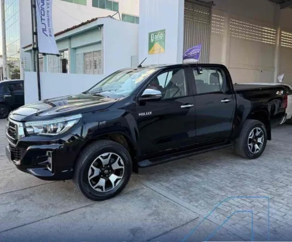 Toyota Hilux CD SRV 4X4 2.8 TDI Diesel Aut. 2020