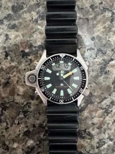 Citizen Promaster Aqualand 200m