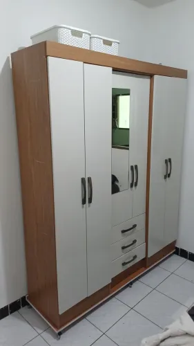 Guarda roupa