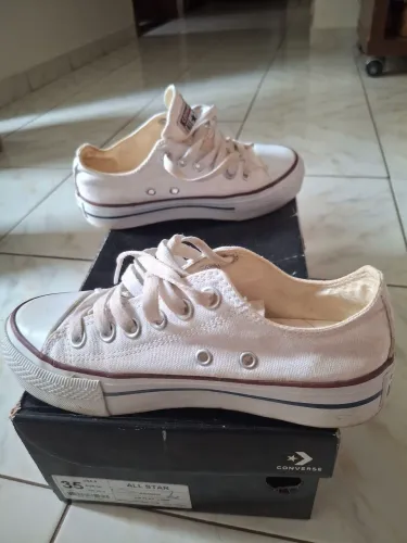 Vendo tênis all star
