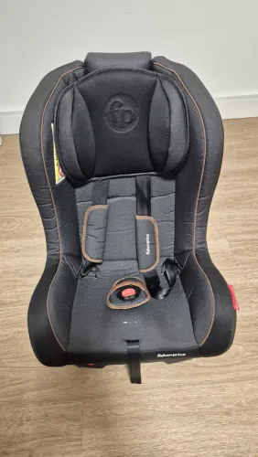 Cadeirinha Fisher Price Arya 0 a 25kg - Preta - Excelente estado