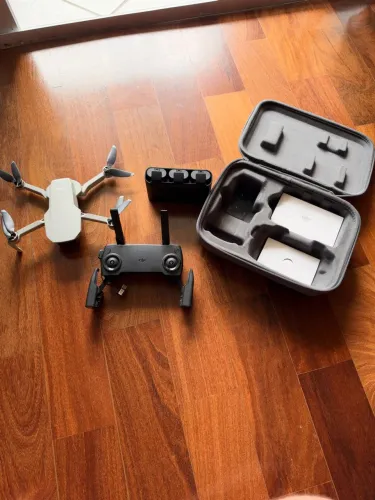 DJI Mavic Mini Fly More Combo