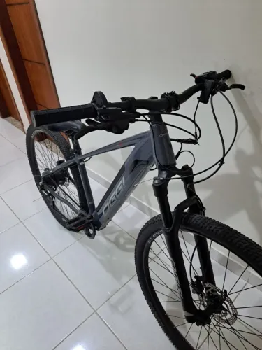 Bicicleta Elétrica Oggi 29 Big Whell 8.0 com Acelerador