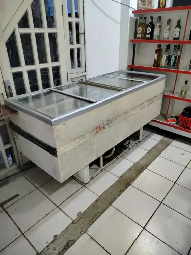 Freezer ilha 