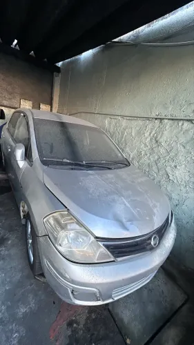 Nissan Tiida Sedan 1.8 16V Flex Fuel 4P 2011