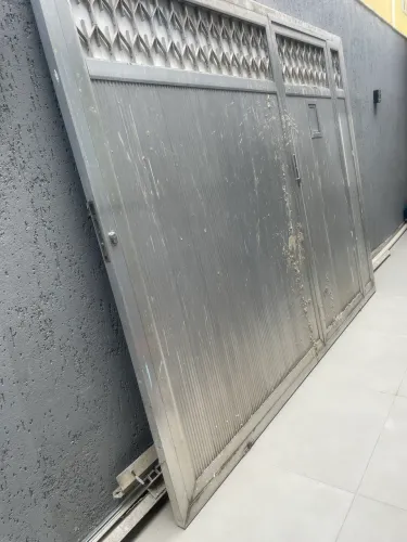 Portão garagem de correr 