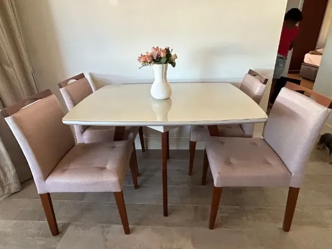 Mesa de jantar retangular