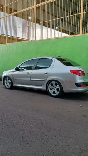 Peugeot 207 Sed. Passion XR Sport 1.4 Flex 8V 4P 2011