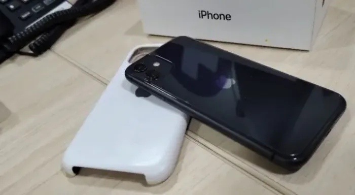 CELULAR