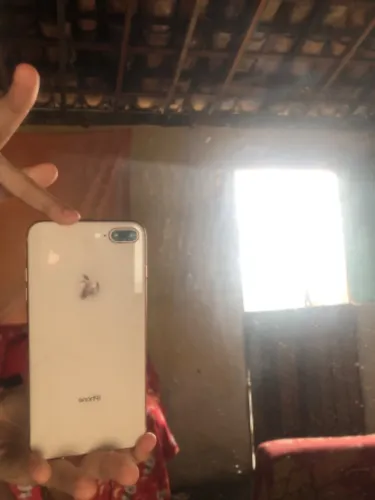 iPhone 8 Plus 