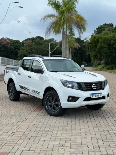 Nissan Frontier Attac.cd 4X4 2.3 Bi-TB Die. AUT 2022
