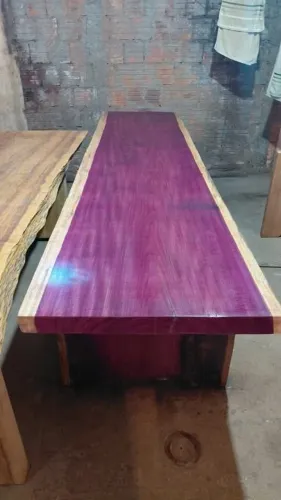 Vende Mesa com Bancos Favor Leia toda descrição