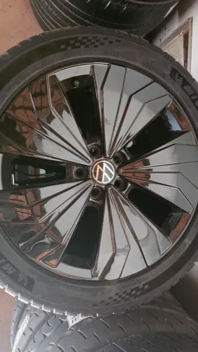 Rodas e pneus aro 17 da michelin