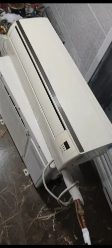 Ar condicionado 12 mil BTUs quente e frio