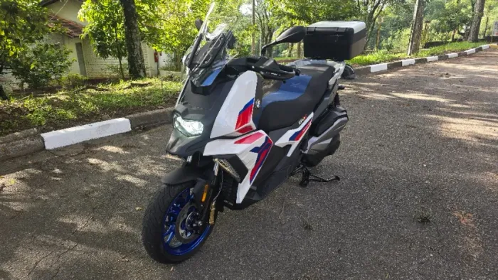 Linda Scooter BMW C-400 X Sport