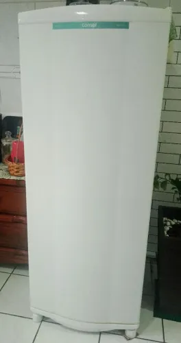 Geladeira Consul gelo seco 261lt