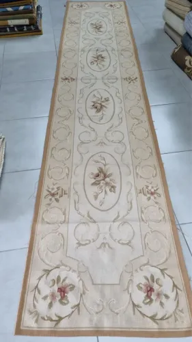 Passadeira aubusson 4,5x0,90m NOVA